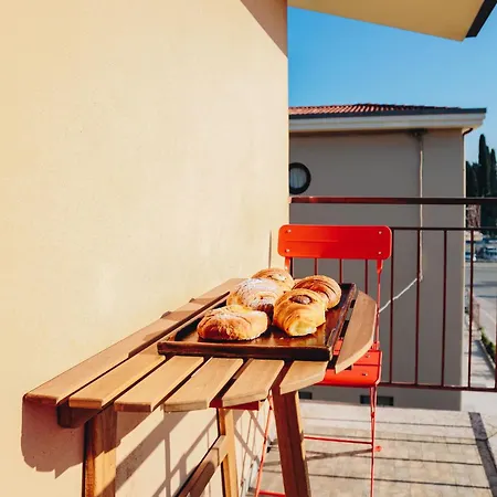 Ferienwohnung Sg Family - Casa Di Tulu' Peschiera del Garda Exterior foto