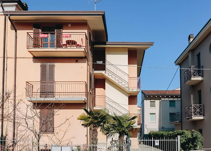 Sg Family - Casa Di Tulu\'